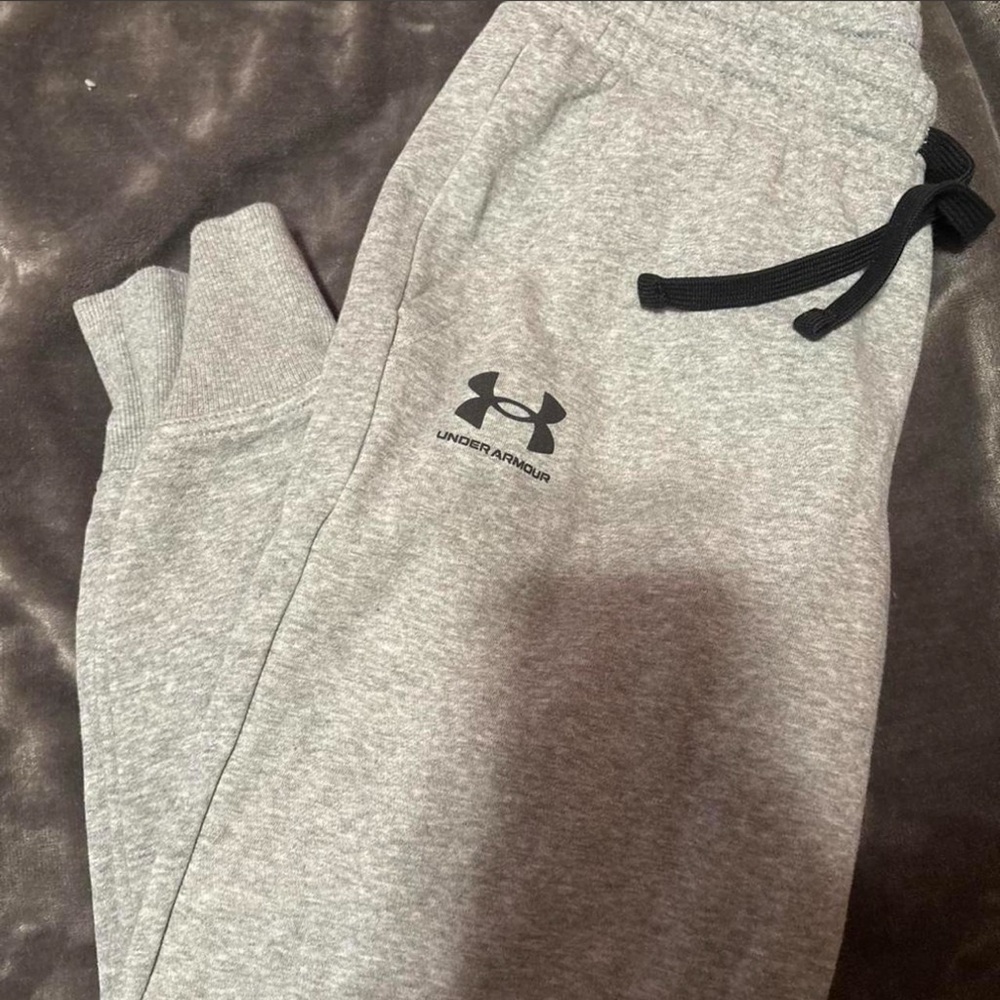 Under Armour women’s joggers